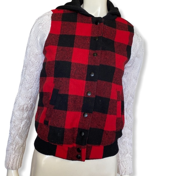 Wet Seal red black wide buffalo plaid jacket sweatersleeve size small - Picture 1 of 7